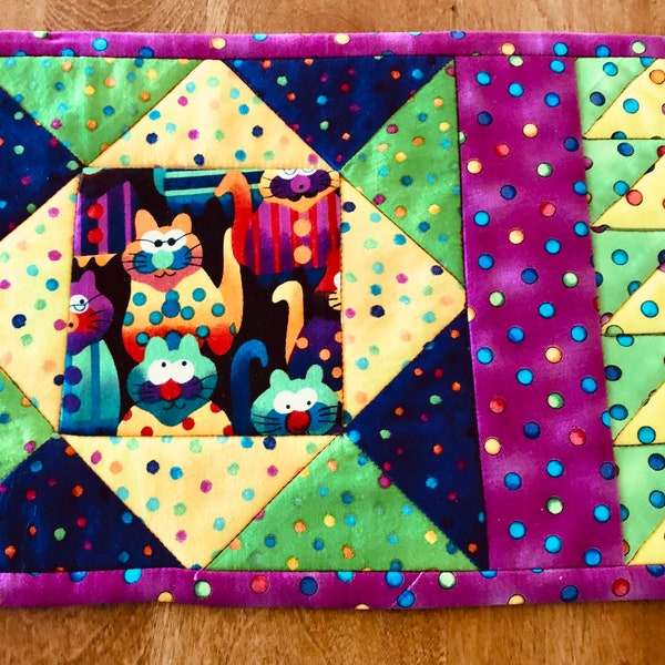 Colorful Cats - Mug Rugs - Snack Mats - Patchwork - Quilted