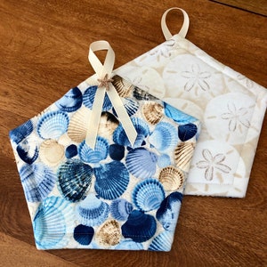 Seashells on the Sand Pot Holders - Set of Two - Pentagon Shaped