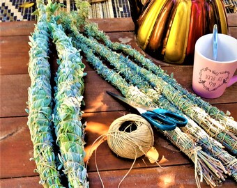 Sage bundle Incense - short , handmade , קטורת מרווה - קצר, עבודת-יד
