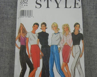 A Line Skirt and Straight leg Pants 2 lengths Misses 6 8 10 Vogue 7546  UC FF