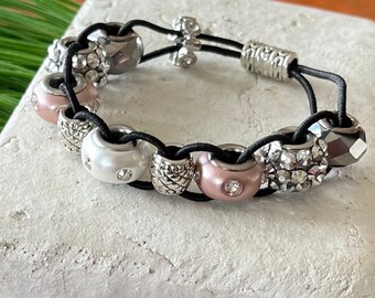 Golf Stroke Bead Counter Pure Glam - Loving Soft Pink -  Golfing Bracelet - Score Keeper Golfer Gift - DoLife