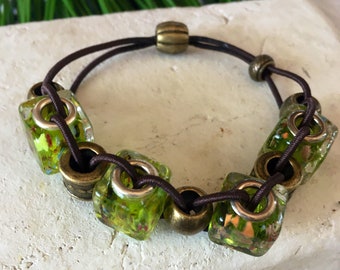 Golf Bead Stroke Counter Bracelet: Green Bronze Golfing Jewelry