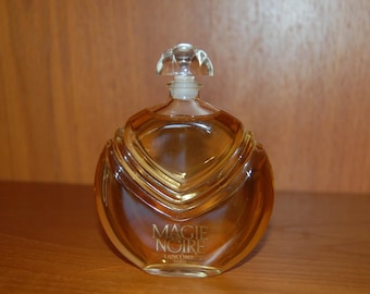 LANCOME マジー MAGIE ランコム　香水　ヴィンテージ　希少品　レア Vintage Lancome Magie Noire 3.4 Oz Eau De Toilette Spray for Women