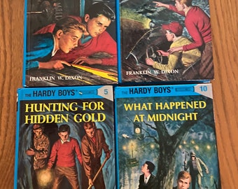 Vintage Hardy Boys Book Lot of 4