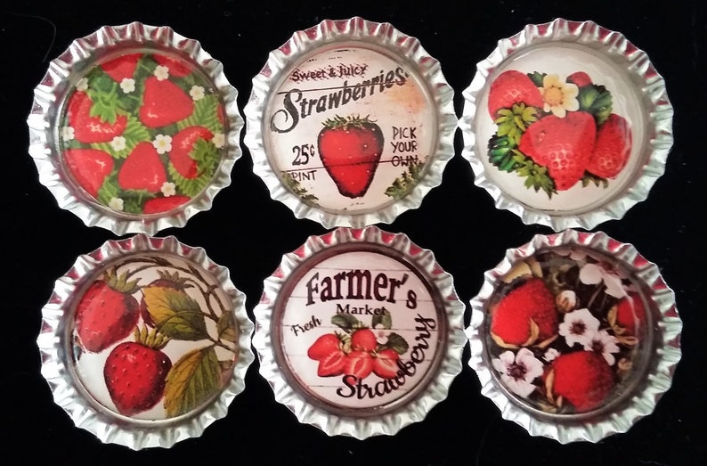 Six Vintage Strawberries Images In 1 Silver Bottle Cap Magnets Bild 1