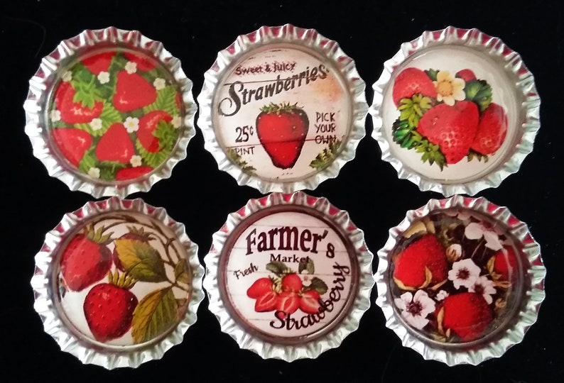 Six Vintage Strawberries Images In 1 Silver Bottle Cap Magnets Bild 2