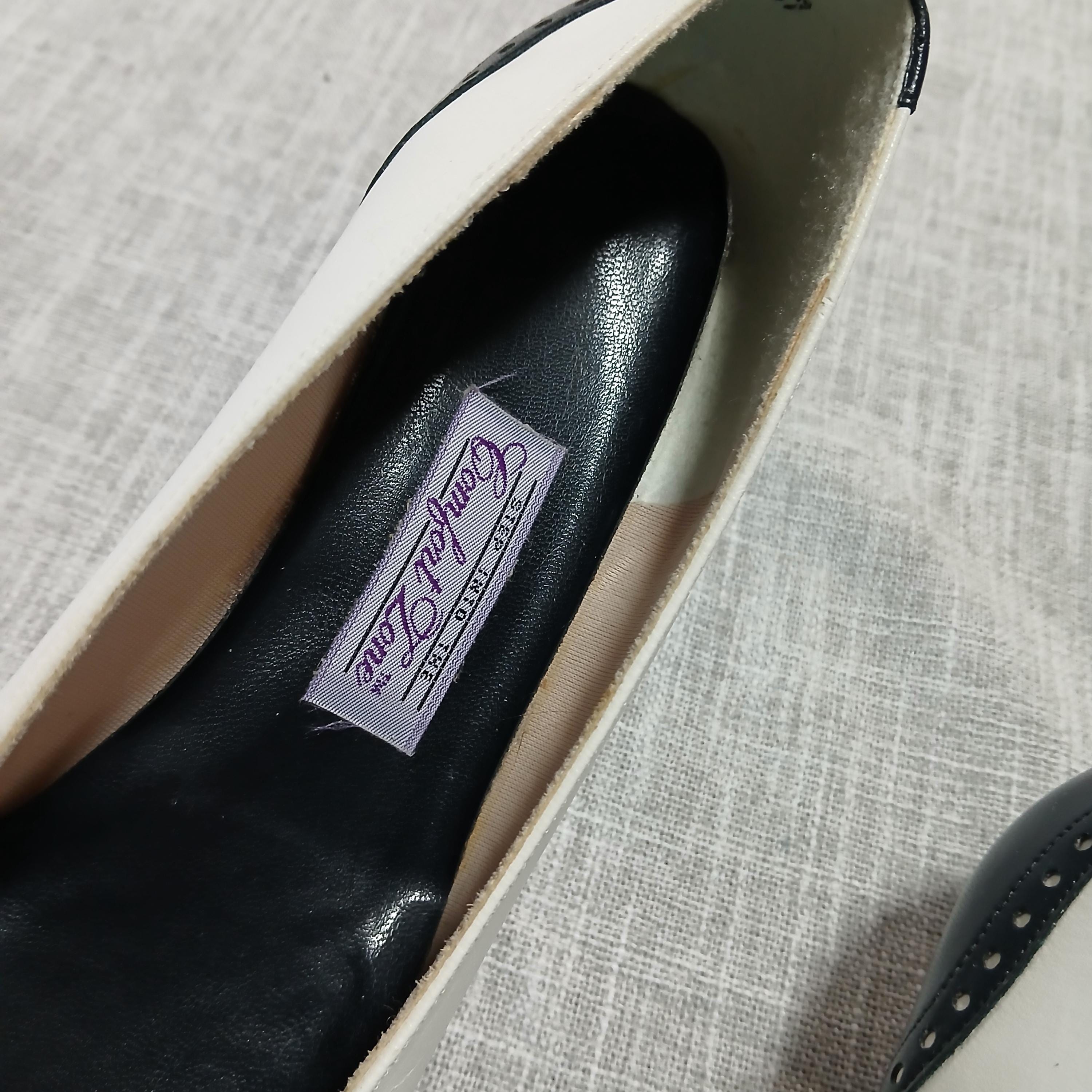 Vintage Comfort Zone Saddle Shoes: Navy & White Wingtip Flats, Size 7C ...