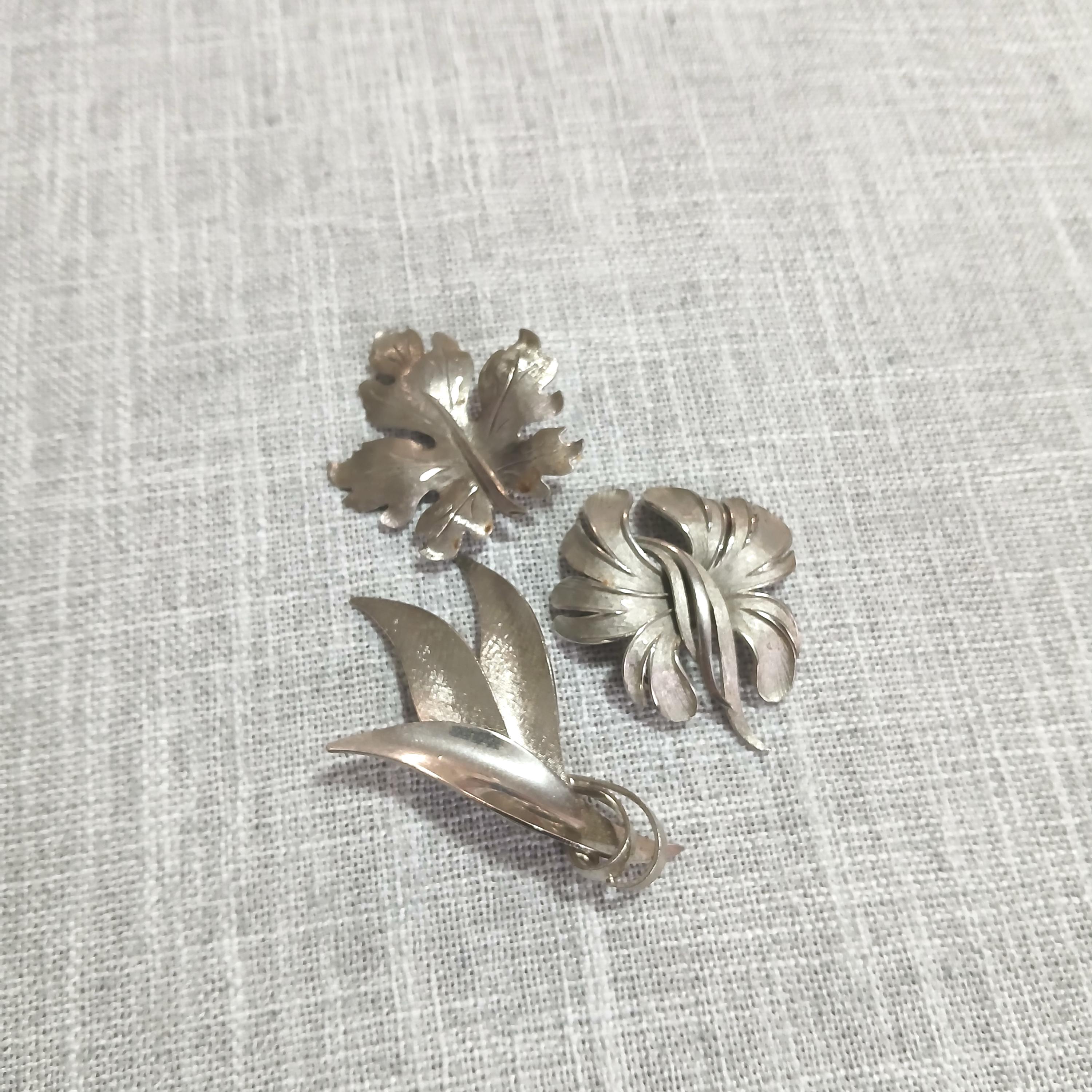 Set of Three Silver Tone Vintage 1970's Brooches Lapel Pins