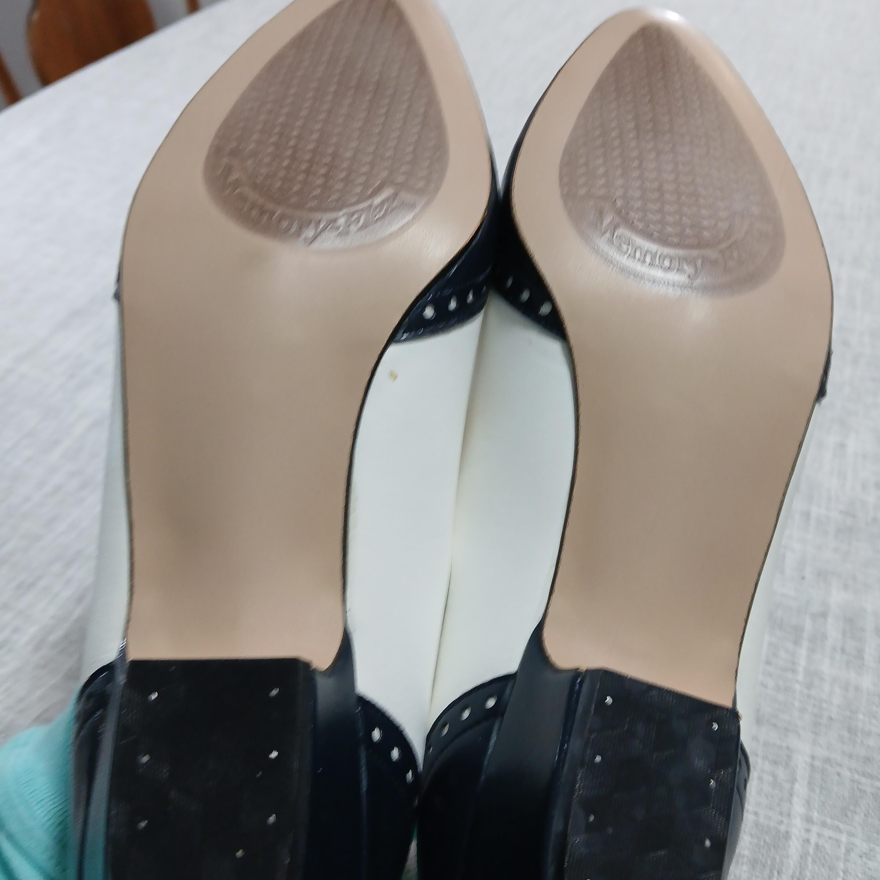 Vintage Comfort Zone Saddle Shoes: Navy & White Wingtip Flats, Size 7C ...