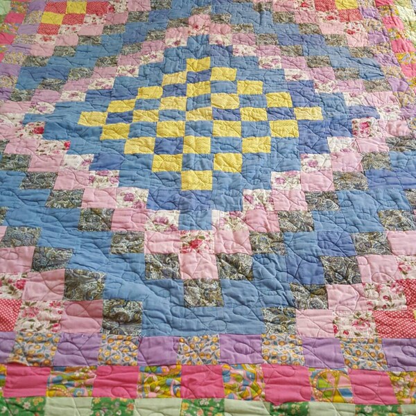 Quilt Queen Size "Trip Around the World"