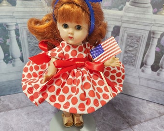 Ginny in "Patriotic Dots"