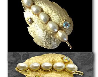 Vintage CORO Gold Tone Leaf Pin Brooch with Faux Pearls, Signed, CORO Jewelry, Brooches, Pins, Vintage Pin, Pearls, AB Stones, 1940s, 1950s