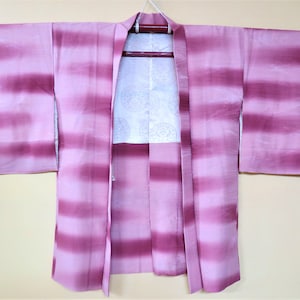 HAORI / SILK / Vintage /  Japanese / Silk Haori / Kimono Jacket / Elegant Tsunami Waves / Bokashi / Japanese Silk / Like New / Gift for Her