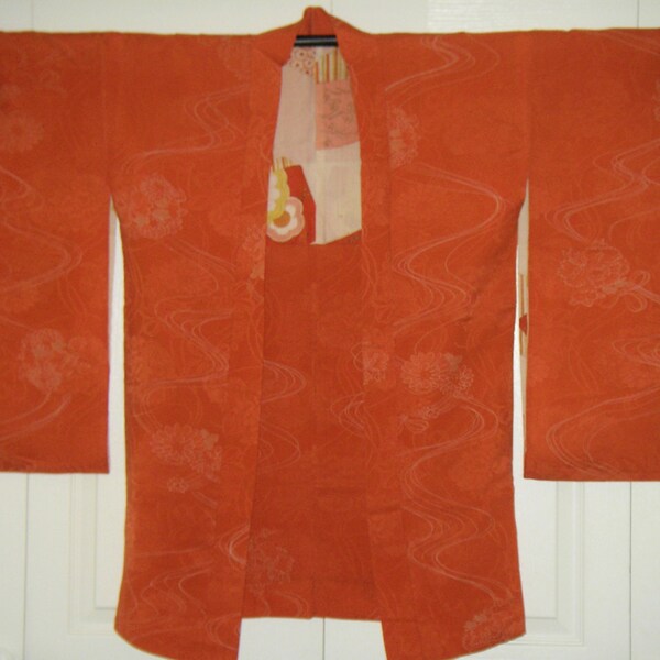 Tori Gate Red Silk Haori, Vintage Japanese Short Silk Kimono Jacket  Haori, Lovely Red Silk with Gold Flowers & River, Boho Drapey Haori