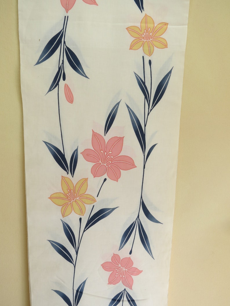 FABRIC Vintage Japanese Cotton Blue White Pink YellowYukata Fabric Unused Flower Leaf Japanese Cotton Fabric Quilting Fabric13 W
