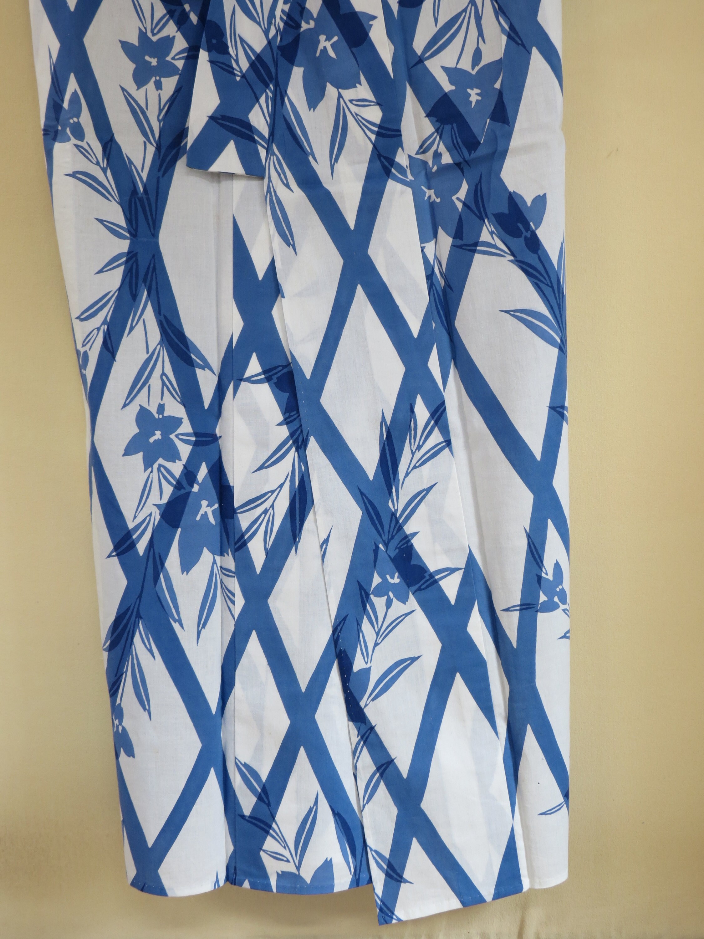YUKATA / Kimono / Vintage Japanese Cotton Kimono / Indigo