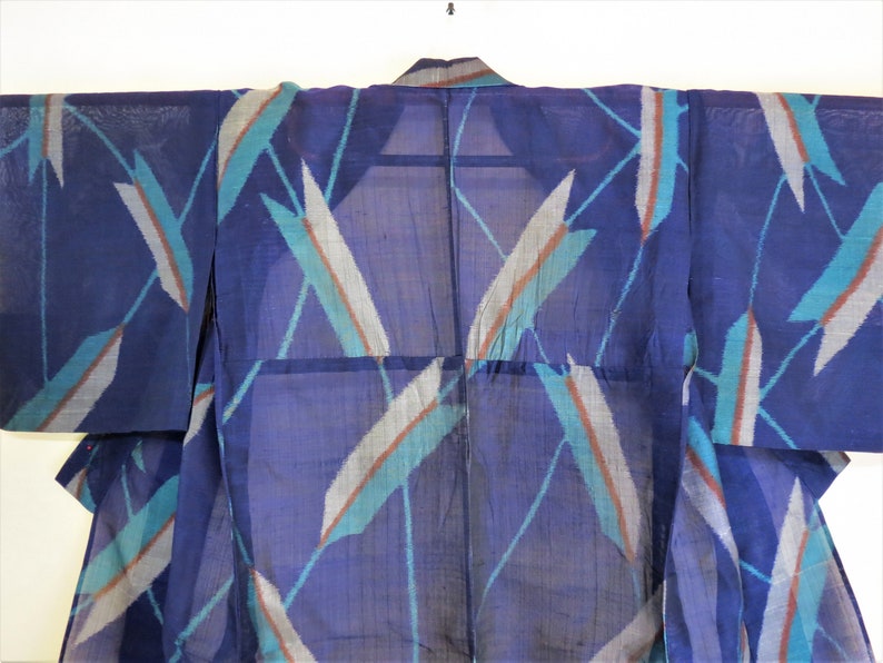 Kimono Kasuri See Through Sheer Silk Antique Japanese Kimono Unlined Kimono Sheer Kimono Boho Geisha Robe Arrow Feather