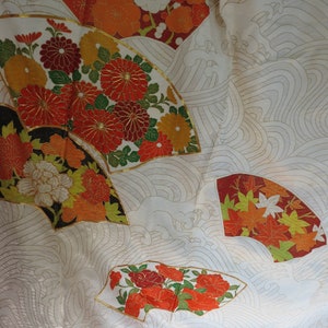 KIMONO / FURISODE / Boho / Vintage Japanese Silk Kimono / Boho Clothing / Hand Embroidery / Embroidered / Vintage / Home Decor / Tsunami