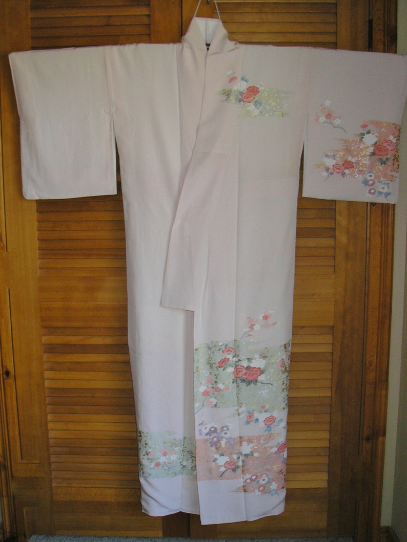 ART KIMONO Very Fine Japanese Vintage Homongi Kimono Silk Kimono Kinsai Peony Vintage Japanese Silk Kimono Boho Gift for Her
