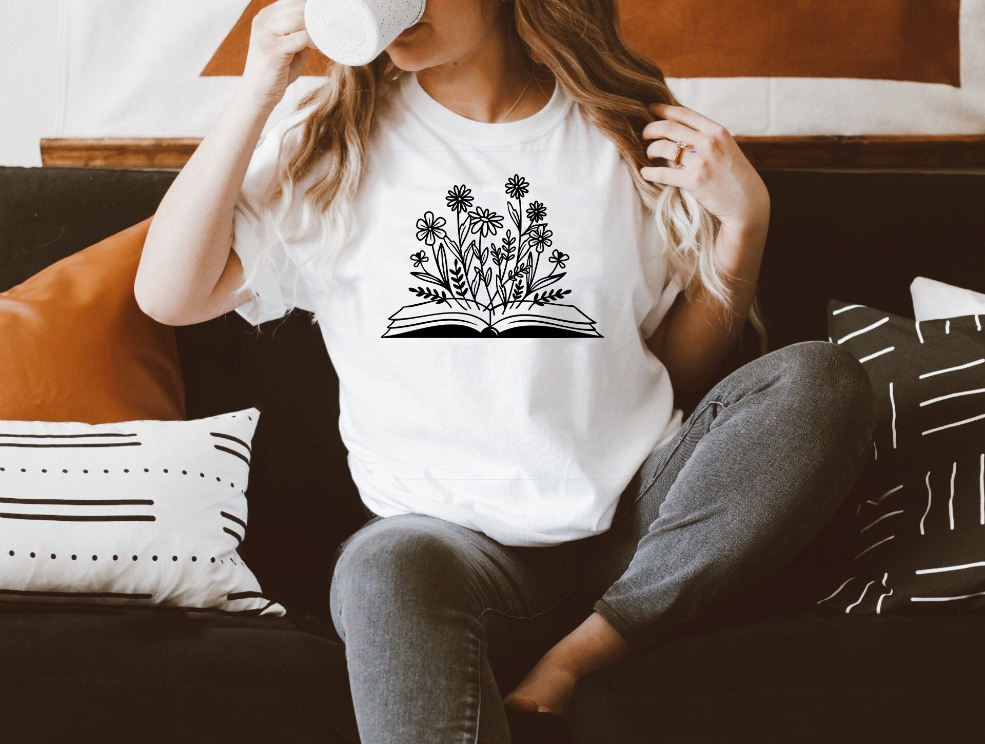 Women's Reading Shirt Flower Shirt Book Lover Shirt Etsy