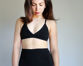 simple black bralette