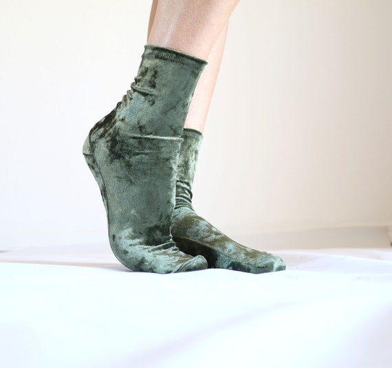 Handmade Olive Green Mesh Sheer Socks – Tatiana's Threads