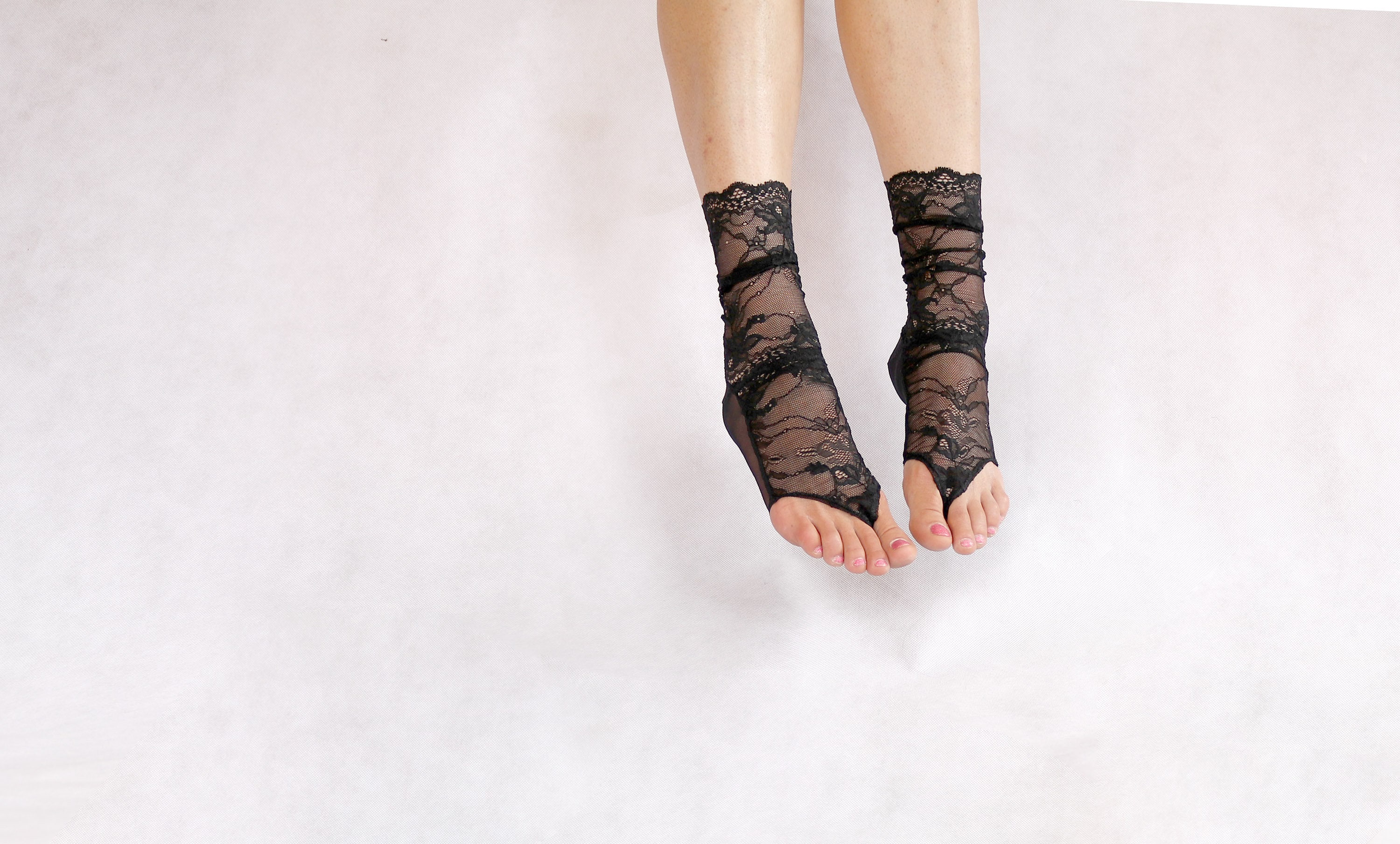 Buy SNUG STAR 6 Pairs Lace Socks Fashion Liner No Show Socks Lace Non Slip  Socks Womens Thin Low Cut Casual Socks Online at desertcartSeychelles