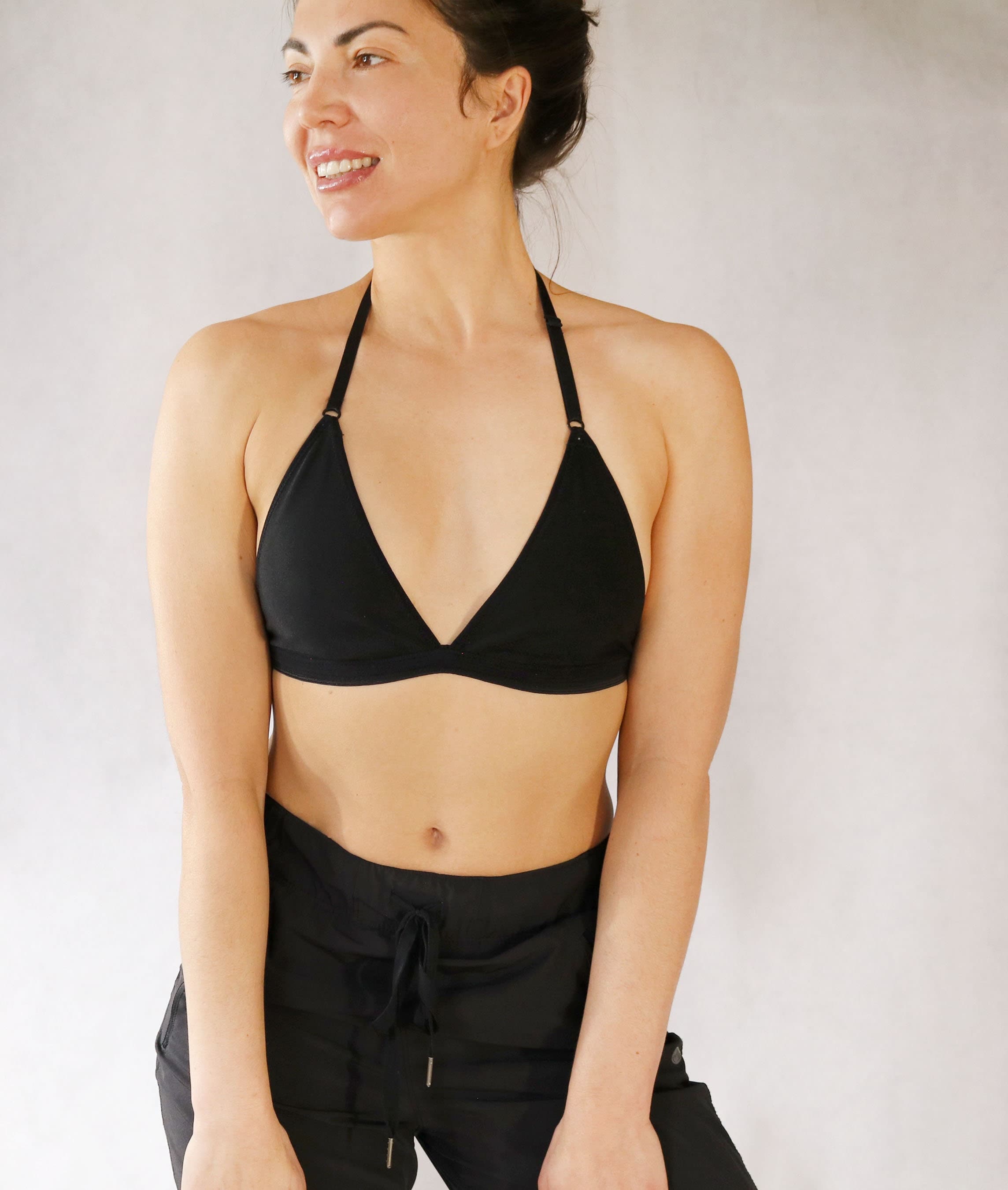 Rückenfreier BH. Neckholder Open Back Bralette. BH für