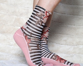 Striped Mesh Socks with sheer Pink Soles