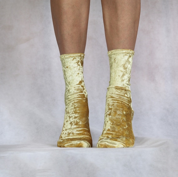 Chaussettes en velours jaune dore douces et confortables faites a la main chaussettes de bottes pour femmes cadeau pour fille Etsy France