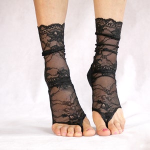 Black Lace Thong Socks. Women's Toeless Socks. image 4