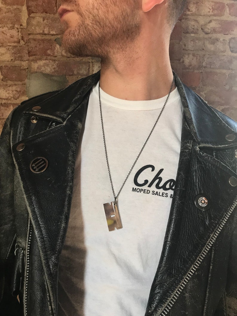 Men S Silver Razor Blade Pendant E Necklace On Metal Chain Accessories For Him