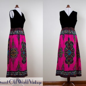 Vintage 60s Cocktail Dress || 1960s Maxi Dress || Black Velvet || Pink Paisley Print || Sleeveless Maxi || Small/Medium, Size 10