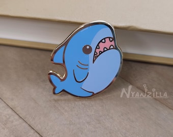Épinglette en émail de qualité B : Warriors of Cute - Major General Shark