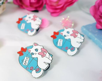 Enamel Pin: Milky the Window Cat - Cat Cafe - Cute Accessory