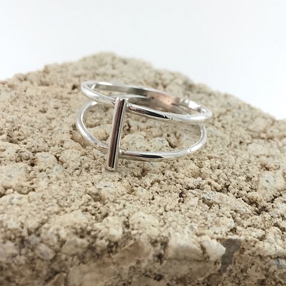 Bague avec anneau et barre cheap