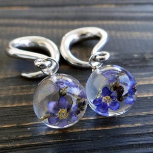 Forget me not gauges 0g Ear weights Resin earrings flowers Wedding gauges Stainless steel gauges 6g plugs dangle 2g tunnels 00g hangers