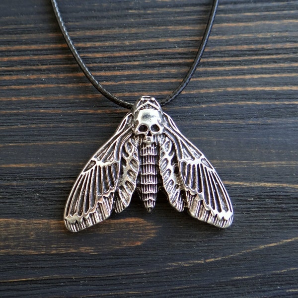 Dead Head Moth necklace for men for women Gothic necklace Scull Steampunk jewelry Insect jewelry Alternative pendant Pagan Occult Witch gift