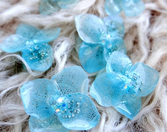 Hidden Plugs Blue Hydrangea: Wedding Gauges, Resin Flower Earrings, Ear Tunnels, Christmas Gauges