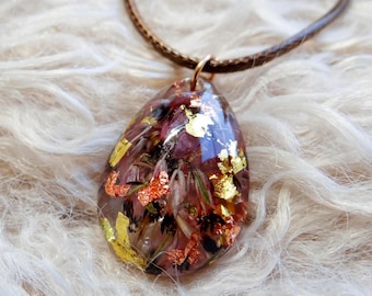 Resin Flower Necklace Heather: Bohemian Jewelry Gold, Teardrop Necklace, Luck Talisman, Botanical Nature