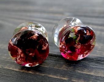 Garnet plugs and tunnels gauges 0g 00g 2 inch plug Stone ear plug Gemstone plug January Birthstone jewelry for men Rose gold Moss Resin plug