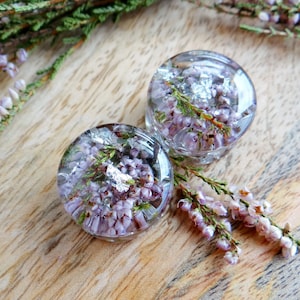 Real Heather plugs and tunnels Wedding gauges Floral gauge 2g 0g 00g 1'' 2'' Nature Resin plugs Lilac flower plug for women for men Ear plug with silver flakes