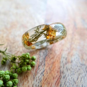 Yarrow Ring, Clear Resin Jewelry: Protection Amulet, Healing Jewelry, Witchy Gift for Her image 5