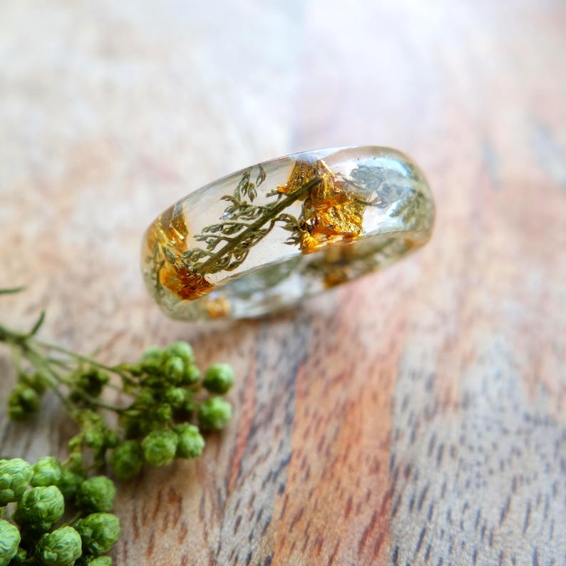Yarrow Ring, Clear Resin Jewelry: Protection Amulet, Healing Jewelry, Witchy Gift for Her image 5
