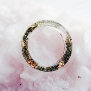 Yarrow Ring, Clear Resin Jewelry: Protection Amulet, Healing Jewelry, Witchy Gift for Her image 10