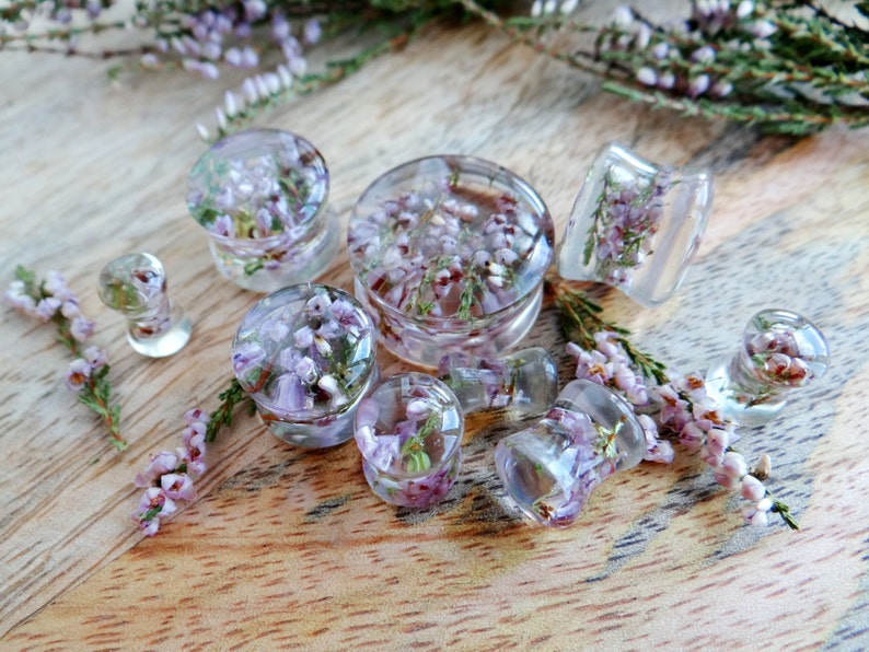 Real Heather plugs and tunnels Wedding gauges Floral gauge 2g 0g 00g 1'' 2'' Nature Resin plugs Lilac flower plug for women for men Ear plug image 7