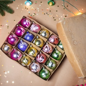 Set of 12 vintage Christmas glass ornaments, retro Xmas hanging balls, baubles in original box, colorful accents with floral design painting