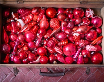 Christmass 1950s glass vintage ornaments, red Christmas tree decorations, bohemian rustic wedding decor