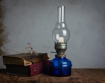 Old paraffin lamps for sale outlet