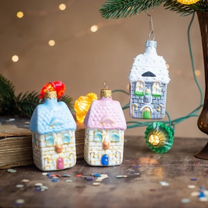 Casette di pan di zenzero, decorazioni natalizie in vetro, decorazioni da appendere all'albero di Natale